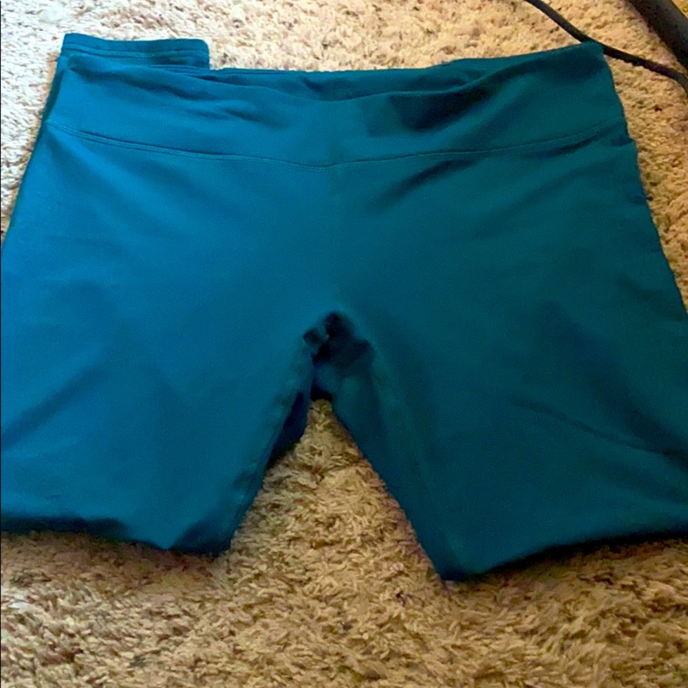 Fabletics cold gear leggings